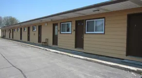 Glen Motel - Utica - Image 2