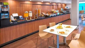 City Express Suites by Marriott Toluca - Image 4