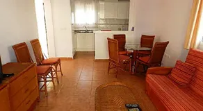 Apartamentos La Giralda - Image 4