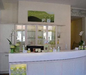 Landhotel Kummerower Hof - Image 2