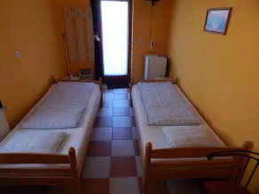 Colorado Apartmanház - Image 3