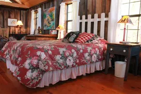 Deerwoode Lodge and Cabins - Image 4