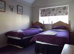 John Henry's Inn - Image 4