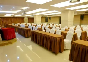Biancheng Internationl Hotel - Image 5