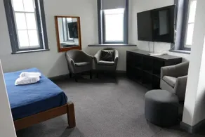 The Crown & Anchor Hotel - Image 4