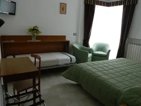 Residence Dei Fiori - Image 2