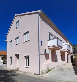 Bisevo - Image 2