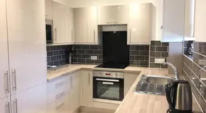 Super CENTRAL Cambridge Flat For Up To 4 People - Image 3