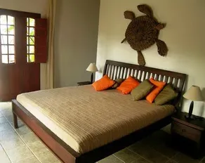 Maleleo Bed & Breakfast - Image 4