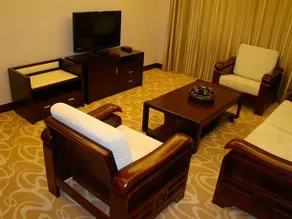 Chaoyue International Hotel - Image 4