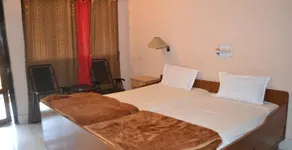 Bandhavgarh365 Hotel - Image 4
