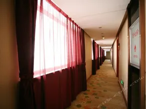 Yin Hai Hotel Taiyuan - Image 3