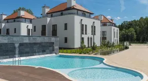 Apartment MiAMar in Rogowo with Furnished Terrace and Parking by Noclegi Renters - Image 2