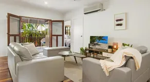 Three Bedroom & Two Bathroom @ 4 Mile Beach - Image 4