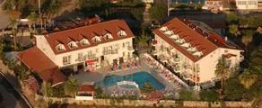Lagoon Hotel - Image 2
