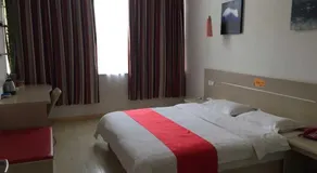Thank Inn Chain Hotel Gansu Pingliang West Huating Street Zhaozhuang - Image 2
