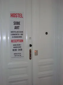 Hostel Art - Image 3