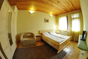 Eco House Family Hotel - Image 5