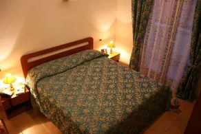 I Due Leoni Hotel - Image 4