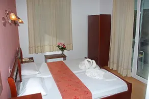 Kristal Hotel - Image 5