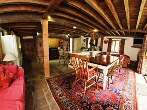 Camps Heath Barn - Image 4
