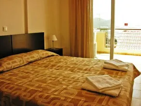 Ameris Studios & Apartments - Image 2