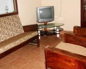 Options Homestay - Image 5