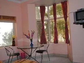 Hotel Manu Vinod - Image 5