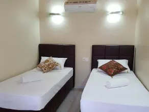 Payama House - Image 5
