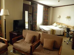 Xi'an Yan Lian Commercial Hotel - Image 5