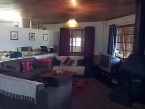 Linga Longa Country Guesthouse - Image 3