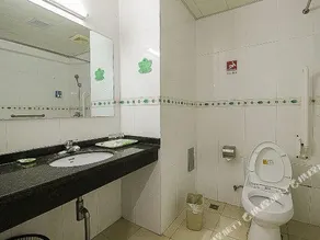 Shanhai Holiday Resort - Image 2