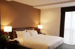 Yigoo Business Hotel - Image 5