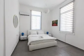 Designed Beach Apartments - Image 3