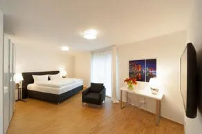 By Hotel Meyer City Apartments - Image 5