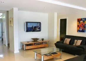 44 Noosa Parade - Image 5