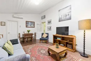 The Fremantle Stone Cottage - Image 5