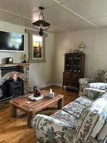 Log Cabin - Image 2