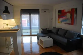 Home Apartment - Image 2