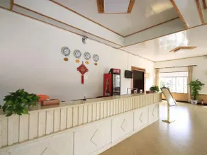 Dragon Mountain Hot Spring Hotel - Image 3