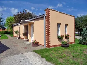 Bungalow Im Garten - Image 2