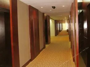 Hotel Royal International Zhanjiang - Image 4