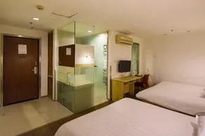 Motel Shenzhen Nanshan Nanhai Avenue Yuehai Mansion - Image 4