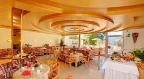 Hotel Tirol - Image 4