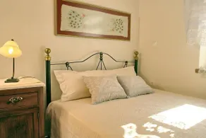 Artemis Traditional Hotel - Image 4