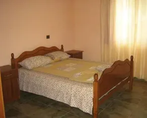 Hotel Mesdheu - Image 2