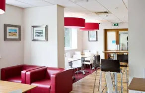 Travelodge Brighton - Image 4