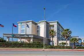 FOUR POINTS BY SHERATON GALVESTON - Image 2