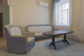 V Tihom I Krasivom Meste Kieva Apartment - Image 3