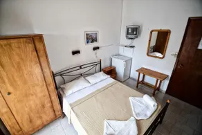 To Gefyraki Rooms - Image 3